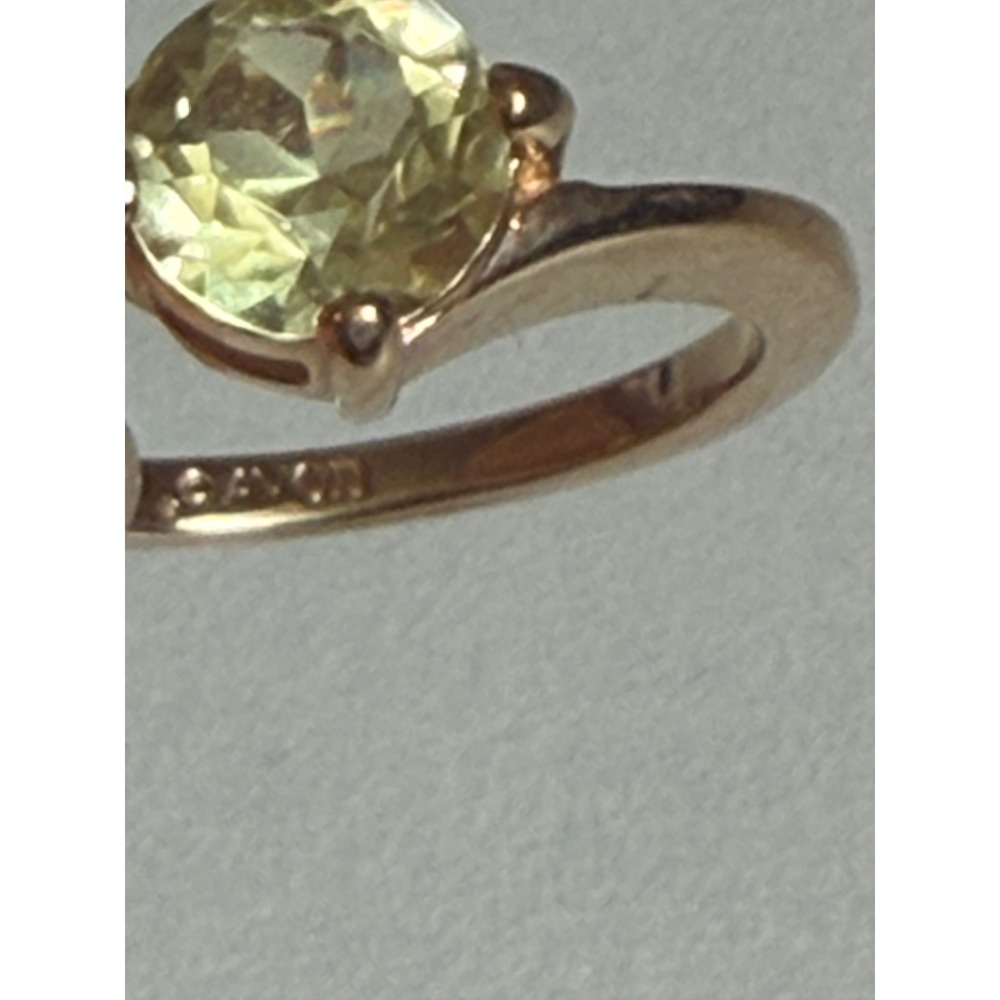 Vintage Avon Gold Tone Bypass Ring Round Yellow Citrine Colored Stone Size 7 - Picture 9 of 9